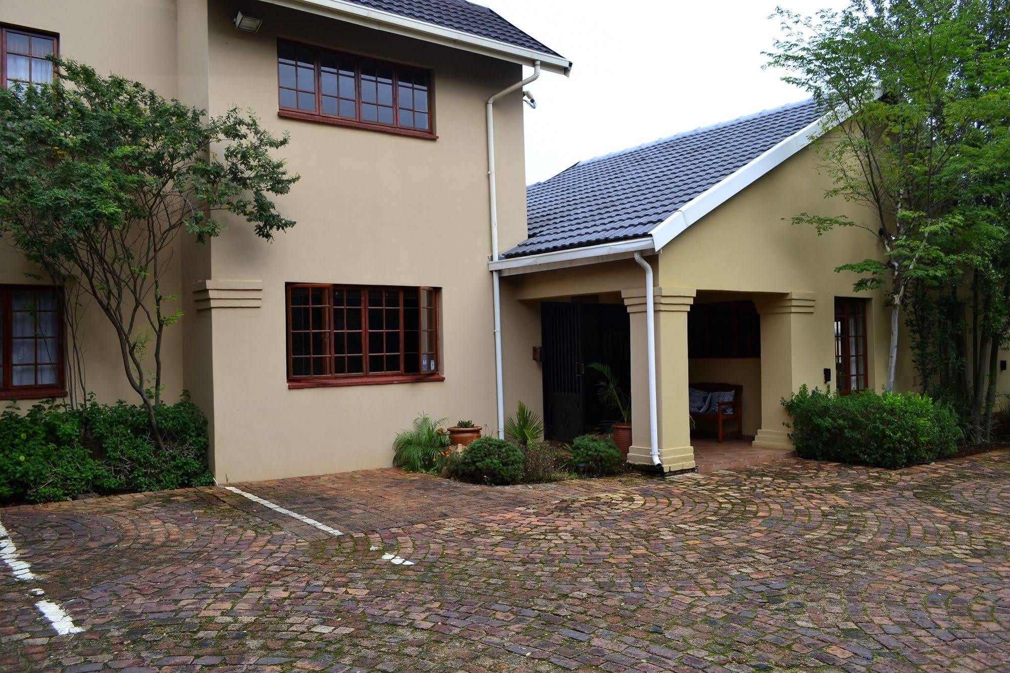 Morulana Guest House Kempton Park Eksteriør billede