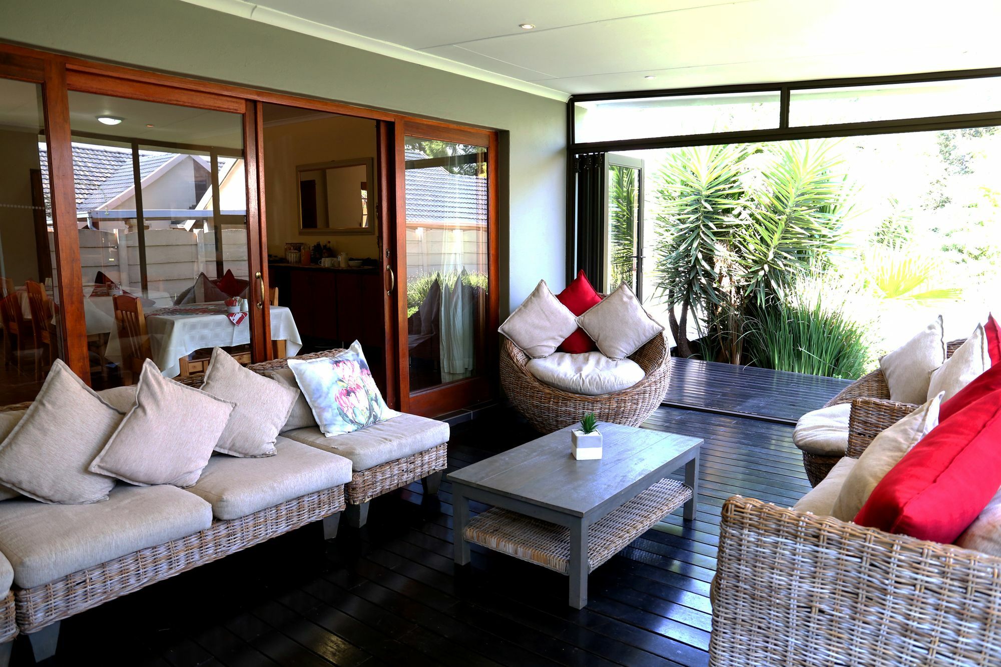 Morulana Guest House Kempton Park Eksteriør billede