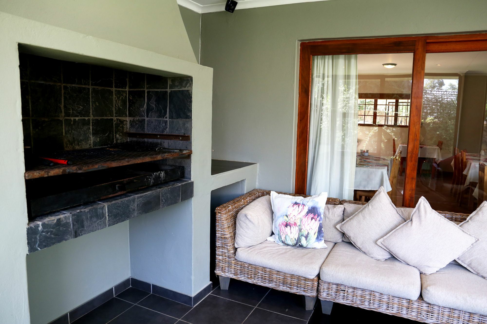 Morulana Guest House Kempton Park Eksteriør billede